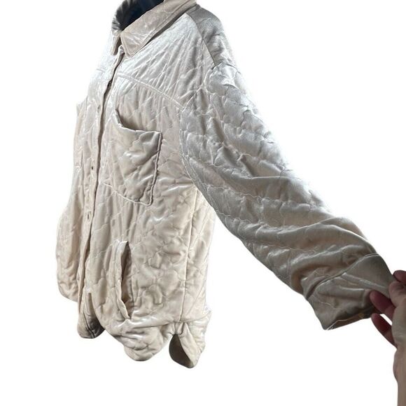 See And Be Seen Quilted Velour Jacket Shacket Ecru L - Picture 4 of 16